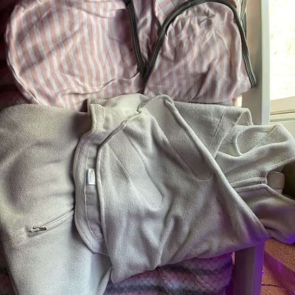 Baby items - Picture 3 of 7